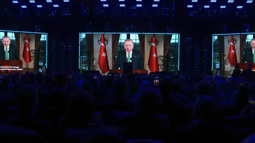 Cumhurbaşkanı Erdoğan: “Soykırımların, savaşların ve krizlerin giderek daha da tırmandığı zorlu bir dönemden geçiyoruz”
