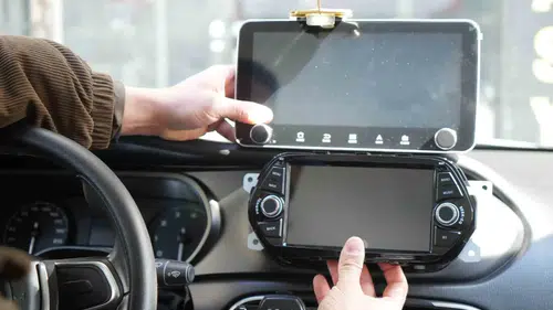 APP plakadan sonra multimedya ekranlarına da ceza geliyor