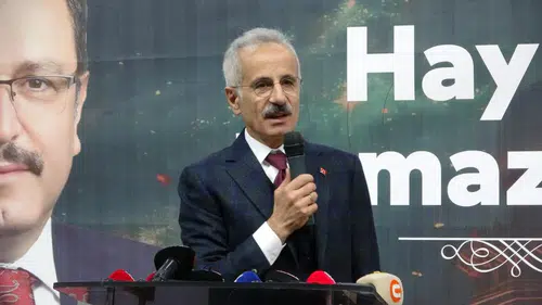 Bakan Uraloğlu: "En kıymetli olan bizim birlik ve beraberliğimizdir"
