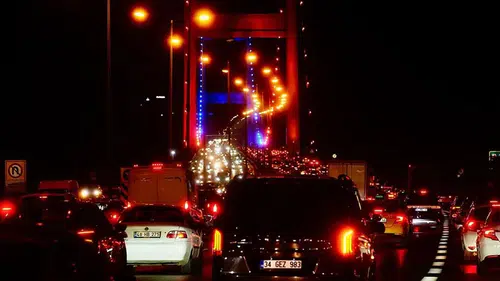 İstanbul'da bayramın birinci günü trafik yoğunluğu yaşanıyor