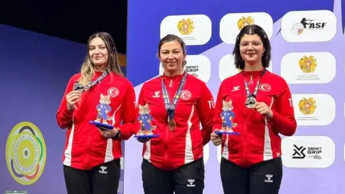 Milli atıcı Elif Duygu Eren Kotoş, Avrupa’da bronz madalya elde etti