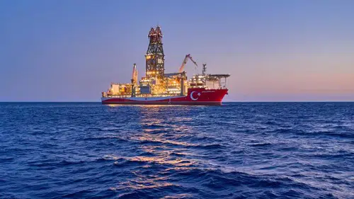 Abdülhamid Han, yılın ilk keşif sondajına Karadenizde başladı