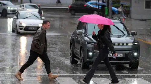 Meteoroloji’den çok sayıda il için kuvvetli sağanak uyarısı