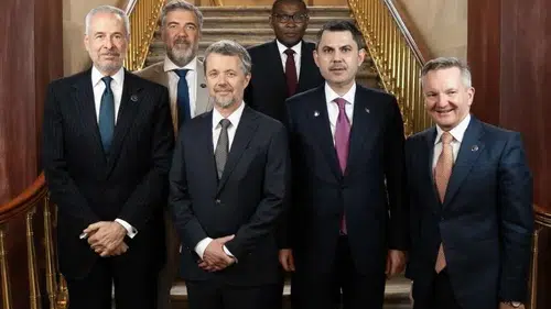 Bakan Kurum, Danimarka Kralı Frederik ile görüştü