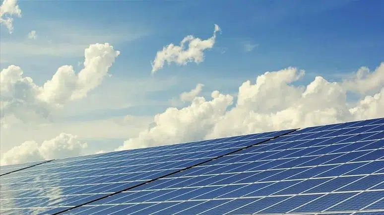Türkiye’nin güneş enerjisi kurulu gücü 25 bin megavatı aştı