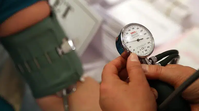 Doç. Dr. Bal: "Türkiye'de her üç kişiden biri tansiyon hastası"