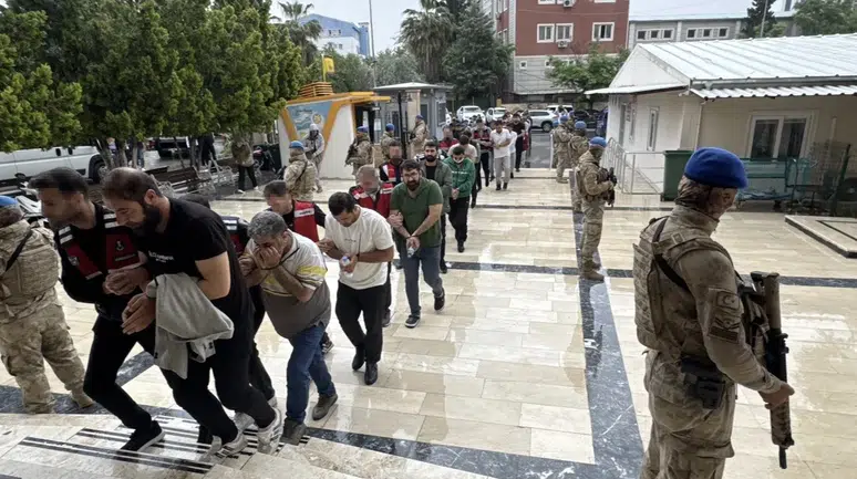 Şanlıurfa merkezli sahte sağlık raporu operasyonu: 44 gözaltı