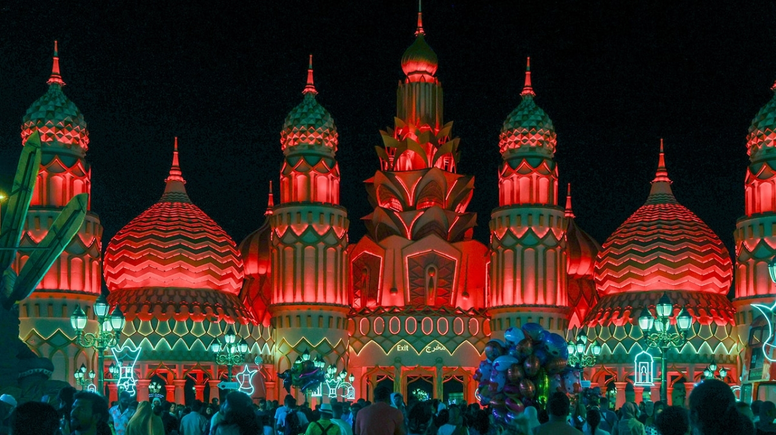 Bu köy herkesin rüyalarını süslüyor!