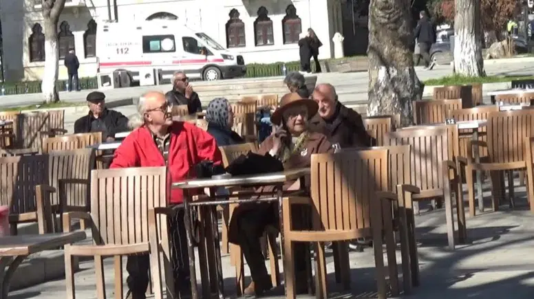 Emeklilerin tercihi Sinop: Çalışan sayısı, emeklilerin gerisinde kaldı