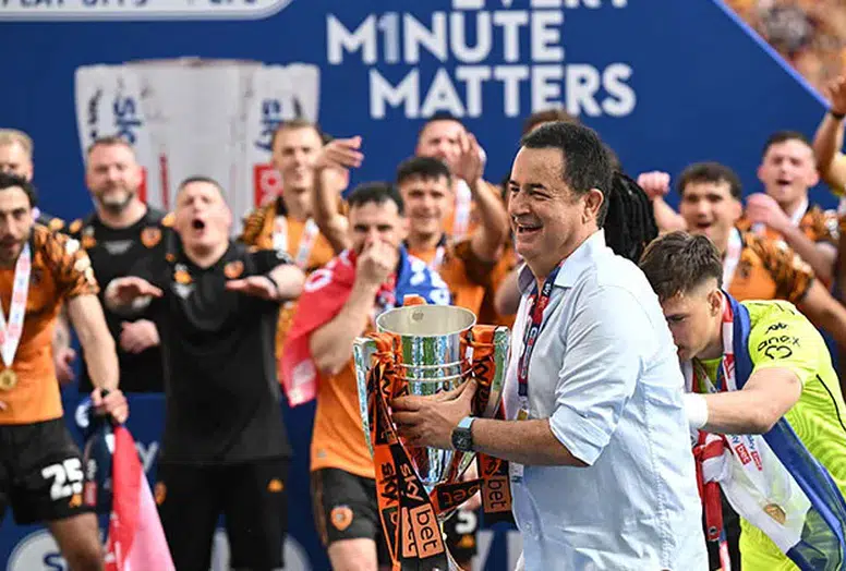 Peri masalı gerçek oldu: Hull City, Premier Lig'e yükseldi