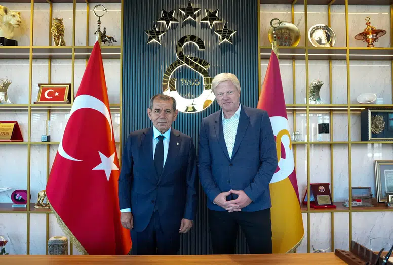 Efsane kaleci Oliver Kahn’dan Galatasaray’a ziyaret