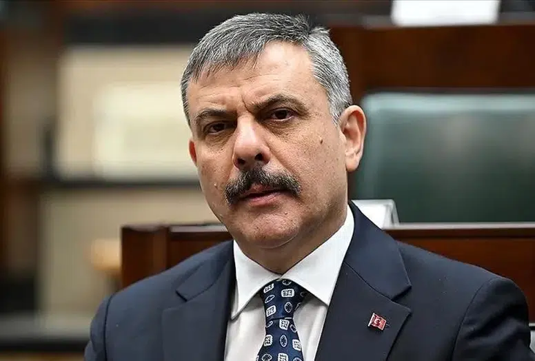 Bakan Çiftçi: “Yıl sonuna kadar tüm sahipsiz hayvanları bakım evlerine alacağız”