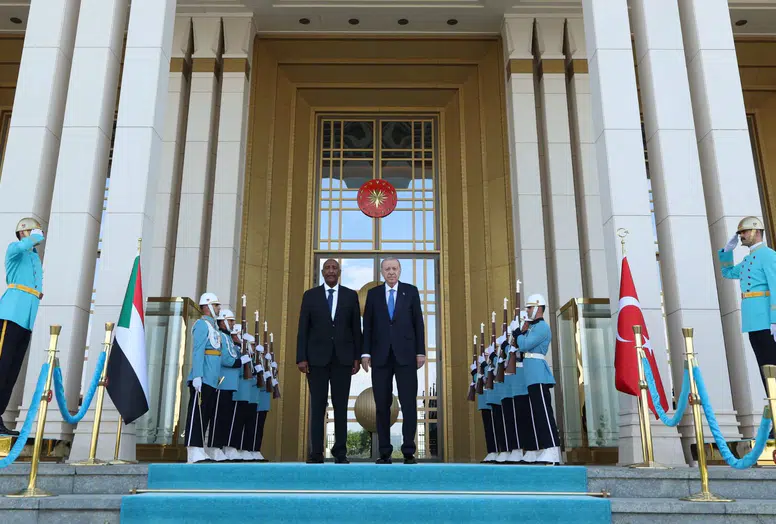 Cumhurbaşkanı Erdoğan, Sudan Egemenlik Konseyi Başkanı el-Burhan ile görüştü