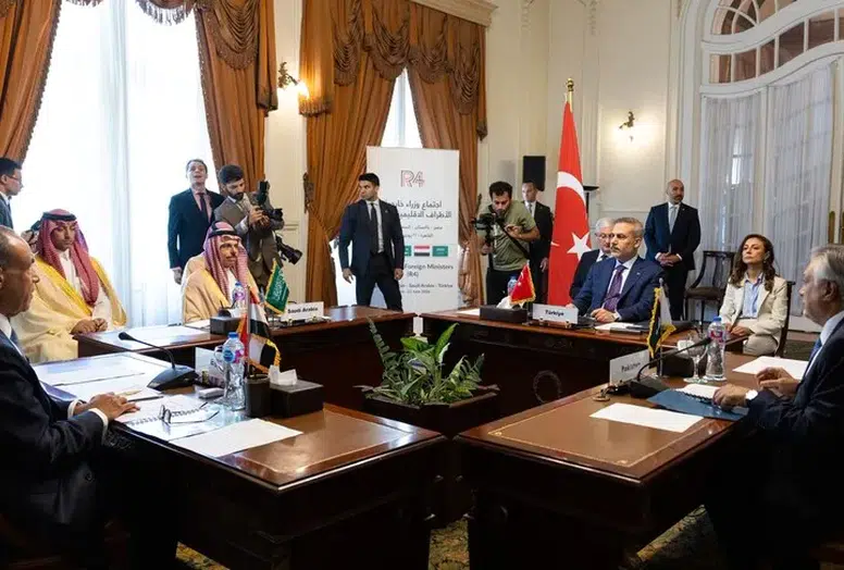 Kahire'de dışişleri bakanları toplantısı sonrası ortak bildiri yayınlandı