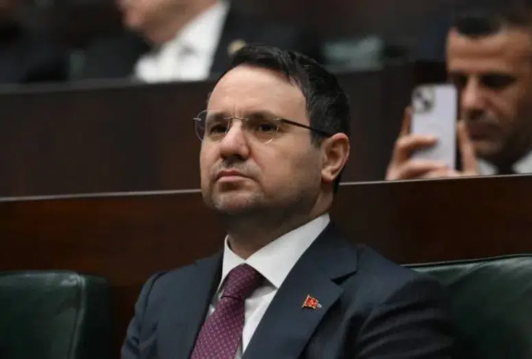 Adalet Bakanı Gürlek, tazminat davasından kazandığı 150 bin lirayı Türk Kızılaya bağışladı