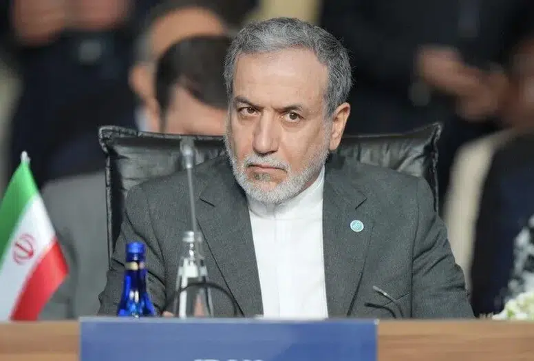 İran Dışişleri Bakanı Arakçi: "İran gemisine yönelik saldırı cevapsız kalmayacak"