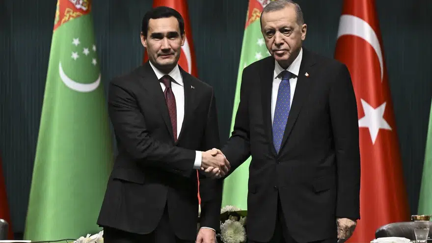 Cumhurbaşkanı Erdoğan, Berdimuhamedov ile görüştü