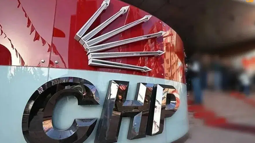 CHP’de 7 il başkanı daha görevden alındı