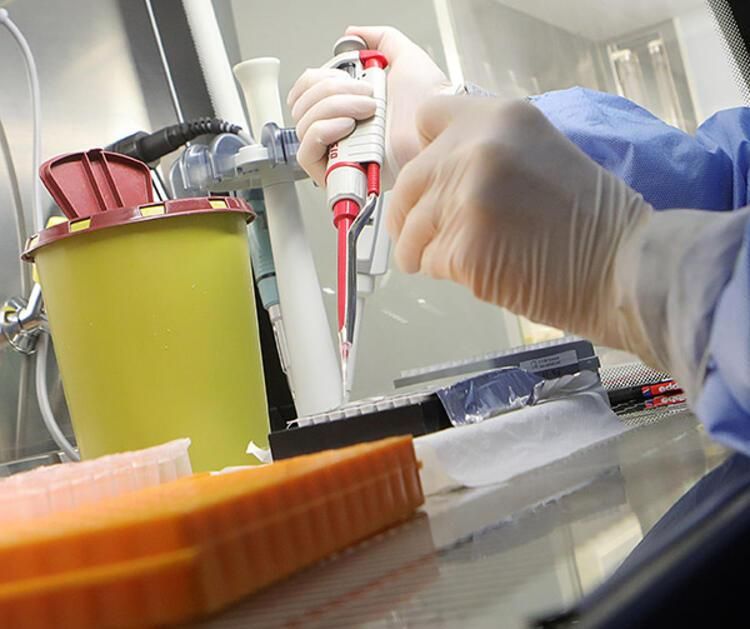 'Kırmızı Oda' setinde koronavirüs paniği! 3