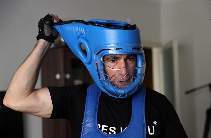 Hasan Rıza Günay, Türkiye'nin ilk tescilli dayak yiyen uzmanı 14