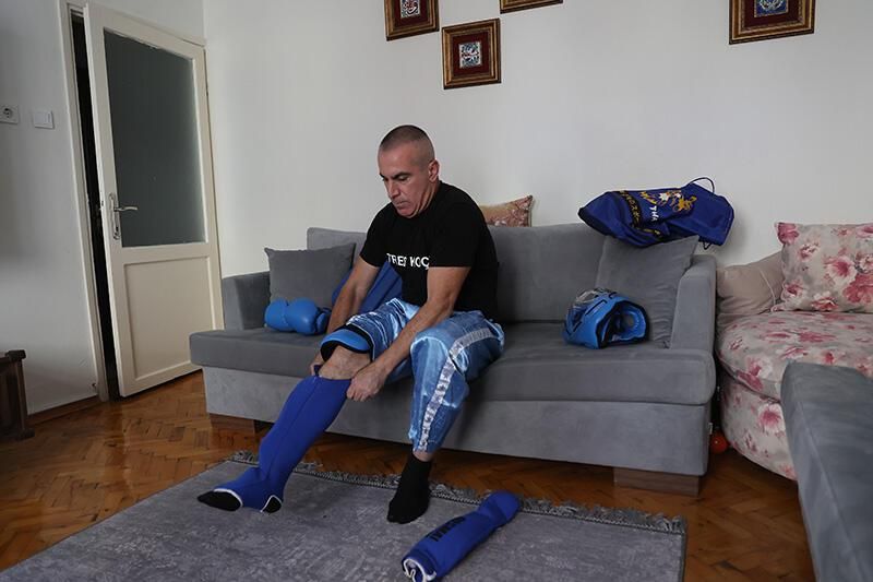 Hasan Rıza Günay, Türkiye'nin ilk tescilli dayak yiyen uzmanı 10