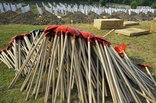 Bosna'da savaşın acıları hala taze 21