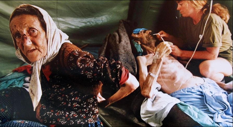 Bosna'da savaşın acıları hala taze 25