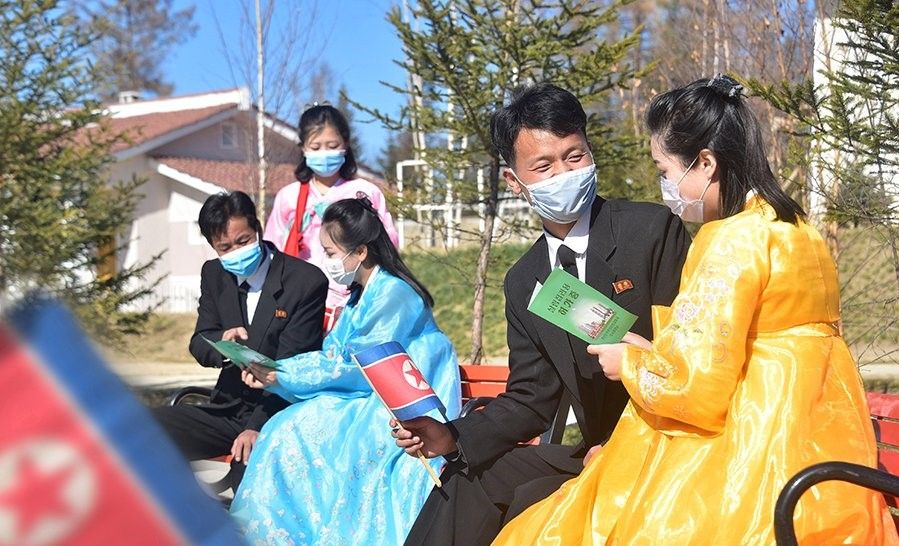 Kuzey Kore Lideri Kim, proje şehri Samjiyon'da 4