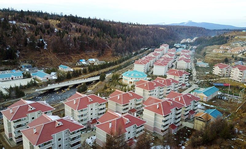 Kuzey Kore Lideri Kim, proje şehri Samjiyon'da 16