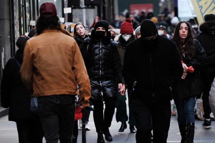 Omicron varyantına karşı Uğur Şahin'den flaş açıklama 15