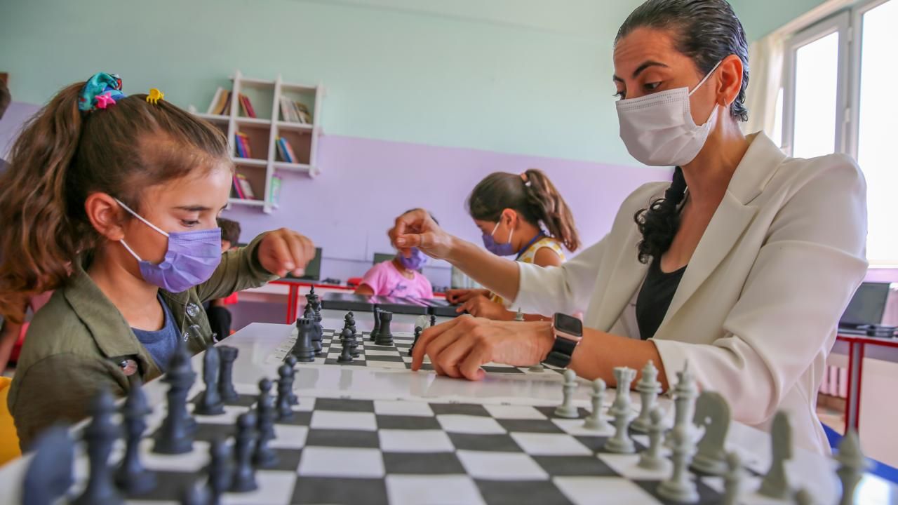 Öğretmenlik Meslek Kanunu neler getirecek? 10