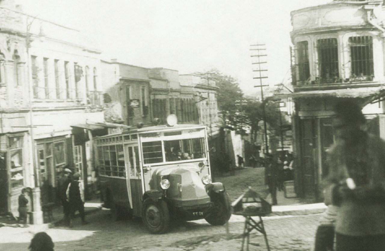 İstanbul'un ilk otobüsleri 11