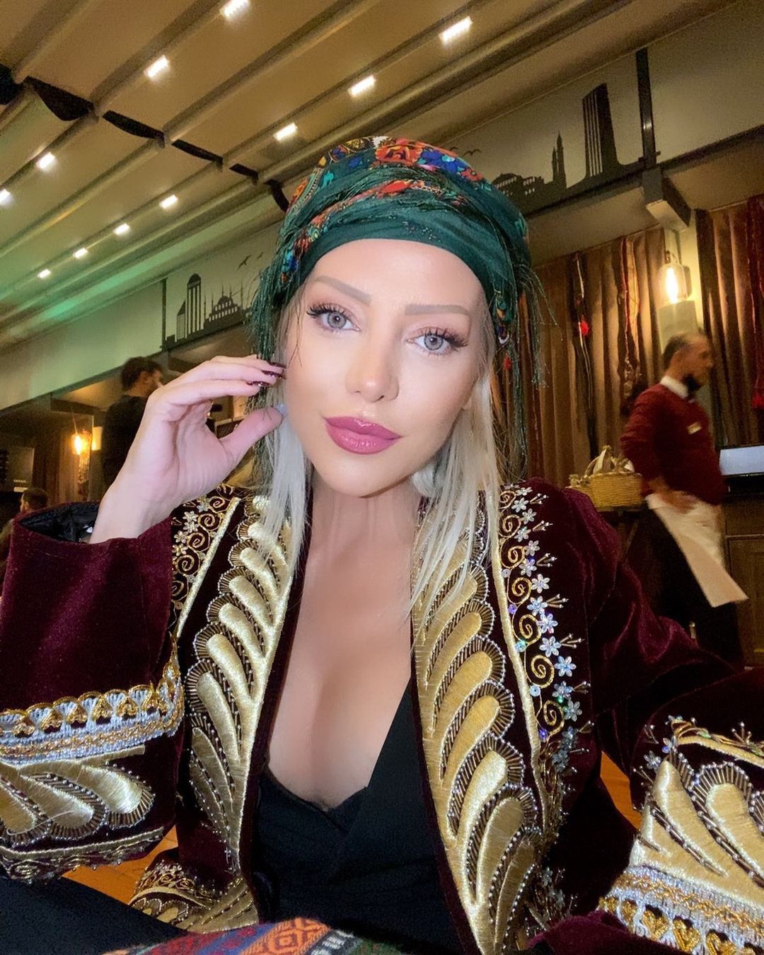 Gülşah Saraçoğlu'nun eski hali hayranlarını şoke etti 3