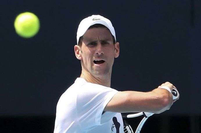 Sırp raket Novak Djokovic, Avustralya'da gözaltına alındı 1
