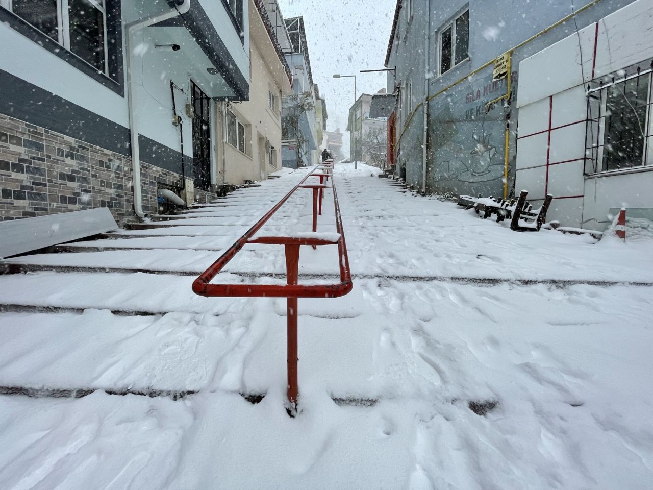 Birçok il ve ilçede eğitime kar engeli 9