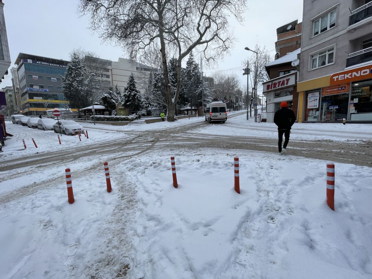 Birçok il ve ilçede eğitime kar engeli 12