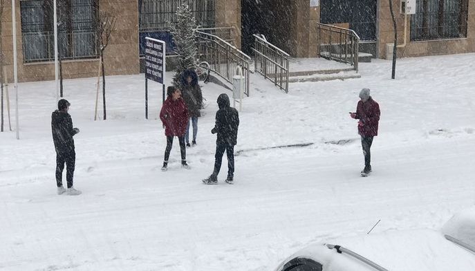 Birçok il ve ilçede eğitime kar engeli 6