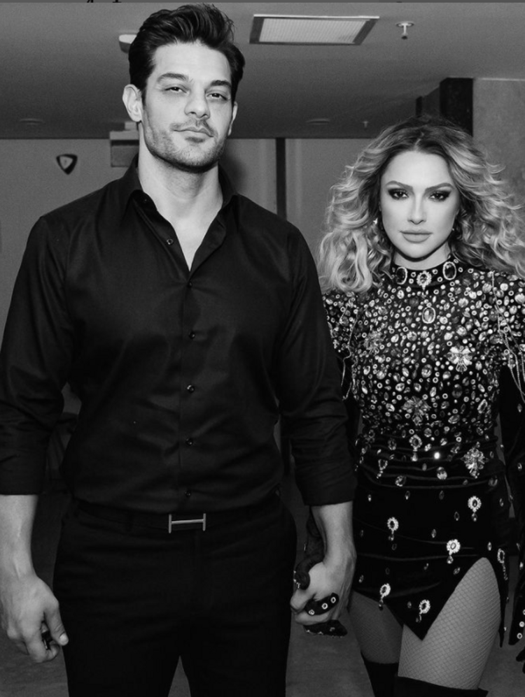 Hadise ve Mehmet Dinçerler evleniyor 1