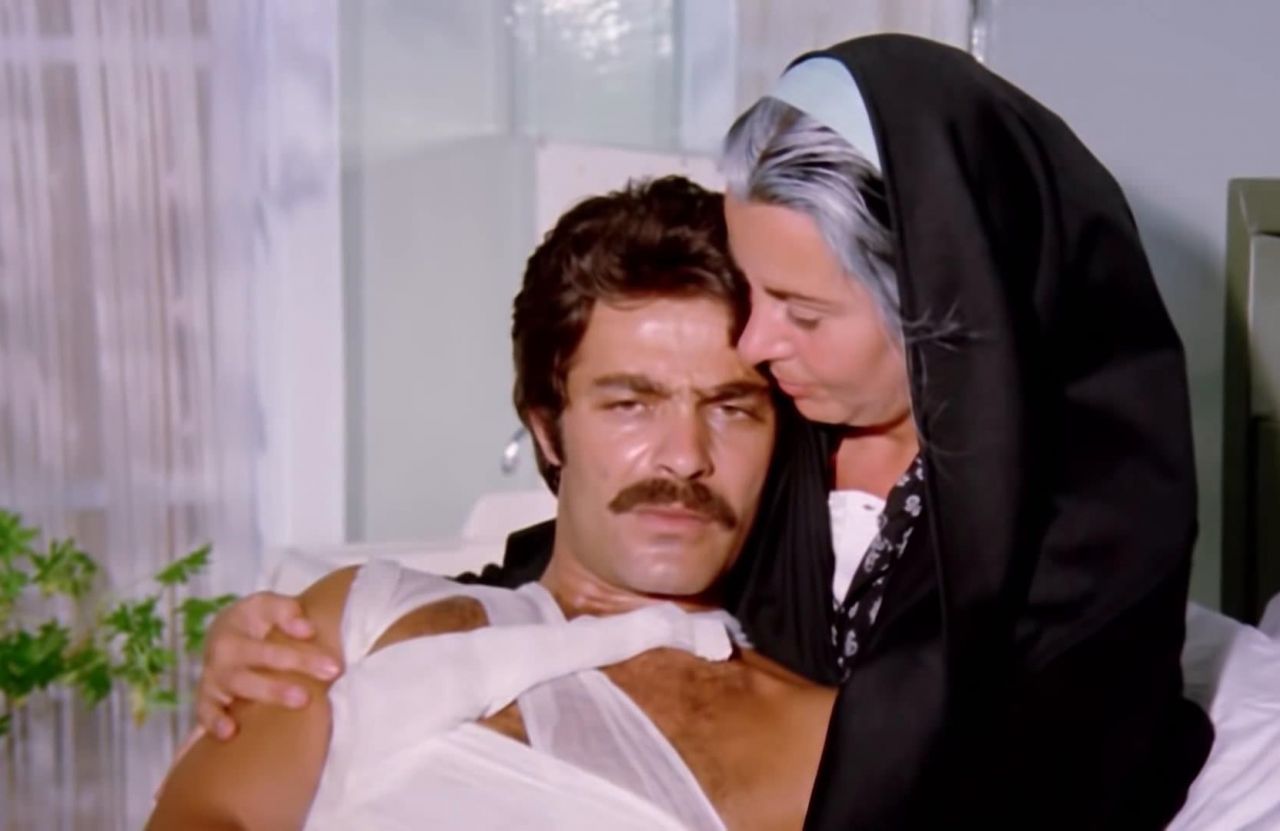 Fatma Girik'in unutulmaz filmleri 9