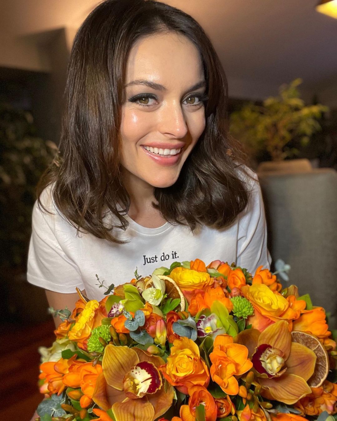 Ezgi Mola'ya taciz şoku: Tek başıma sokağa çıkamaz oldum 6