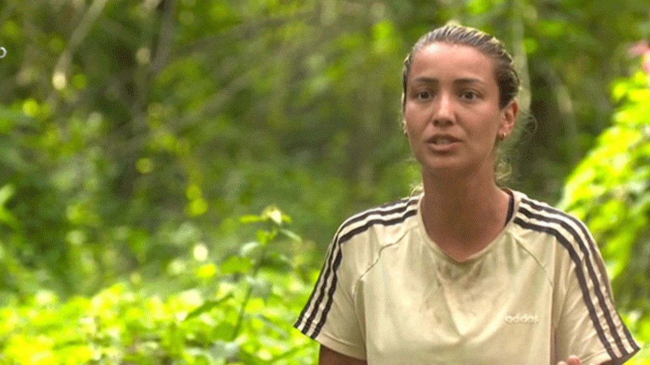 Survivor'da eleme adayları Birsen ve Evrim'in destekçileri sosyal medyada kapıştı 4