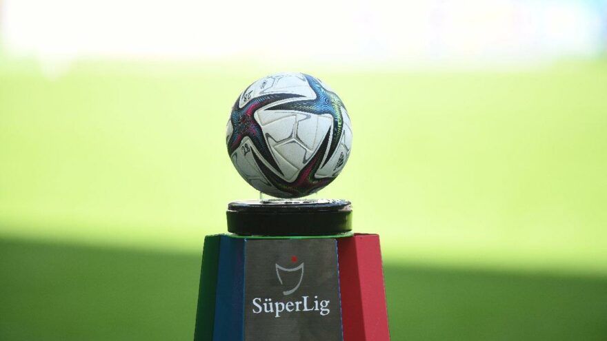 Korsan maç yayınlarına büyük darbe! Onlarca site kapatıldı! 8