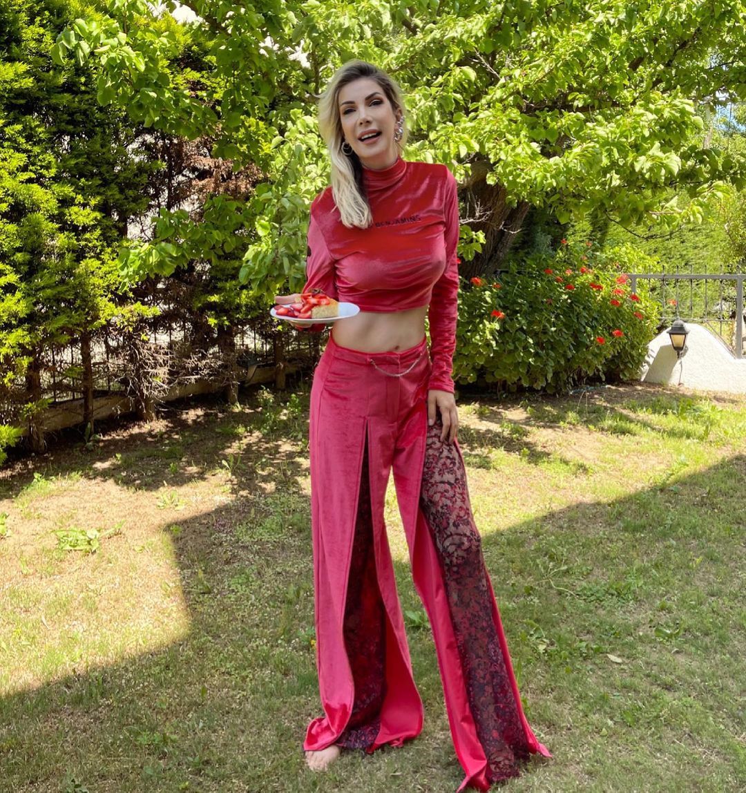 Tuğba Özerk cephesinden 'Tosuncuk" iddialarına yanıt geldi 1