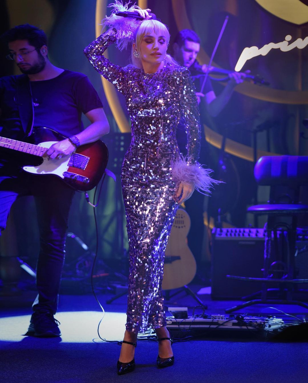 Gülşen: Namuslu görünmek kimlere kalmış 4