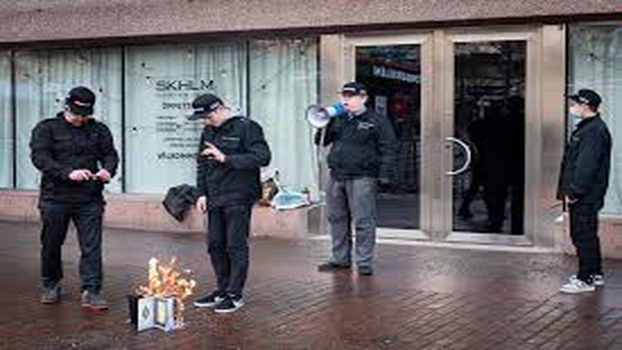 Danimarkalı ırkçı siyasetçi Paludan, İsveç'te cami önünde Kur'an-ı Kerim yaktı