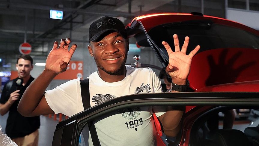 İşte Süper Lig'de sezonun en pahalı transferleri! 13