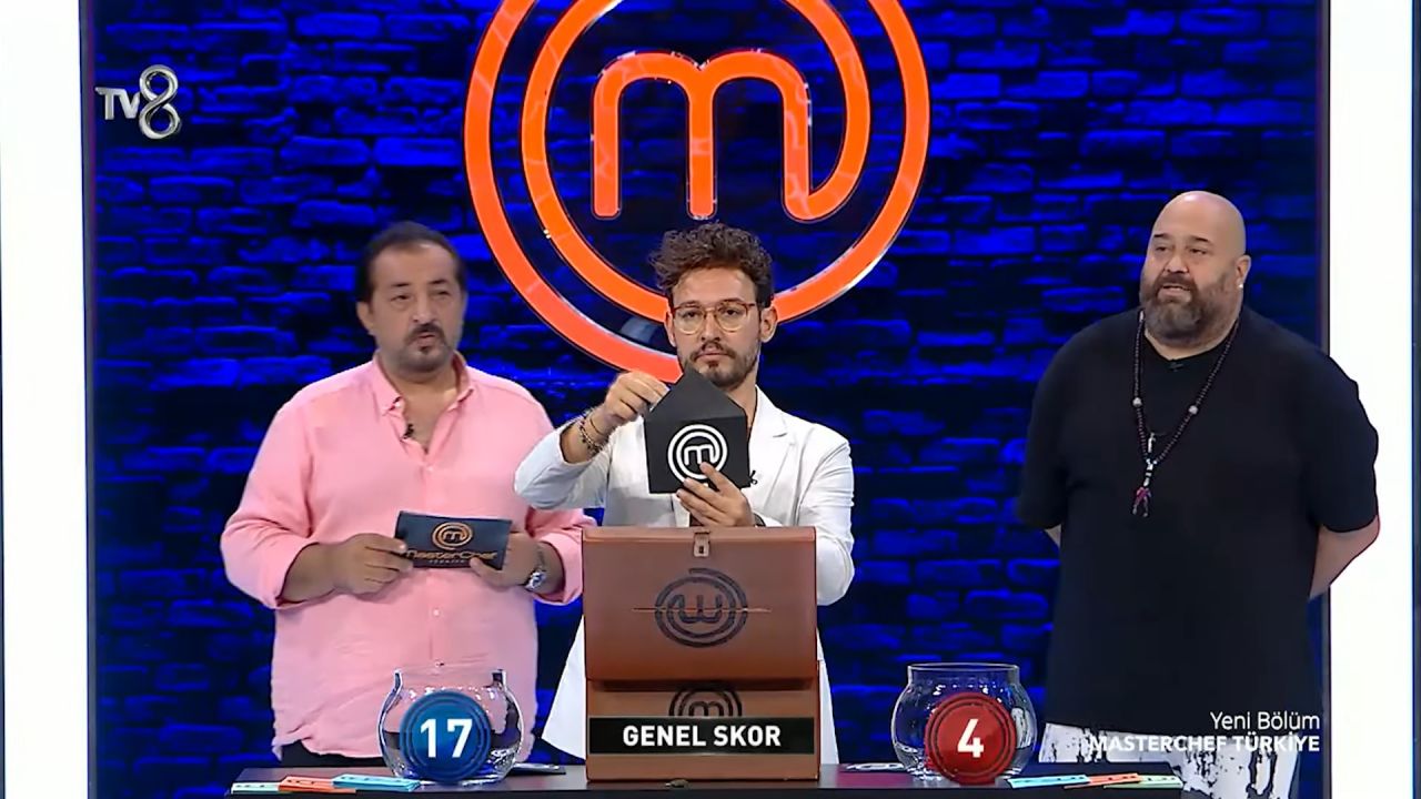 Masterchef'te Mehmet Şef'ten tepki 8