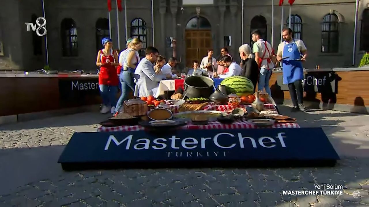 Masterchef'te Mehmet Şef'ten tepki 10