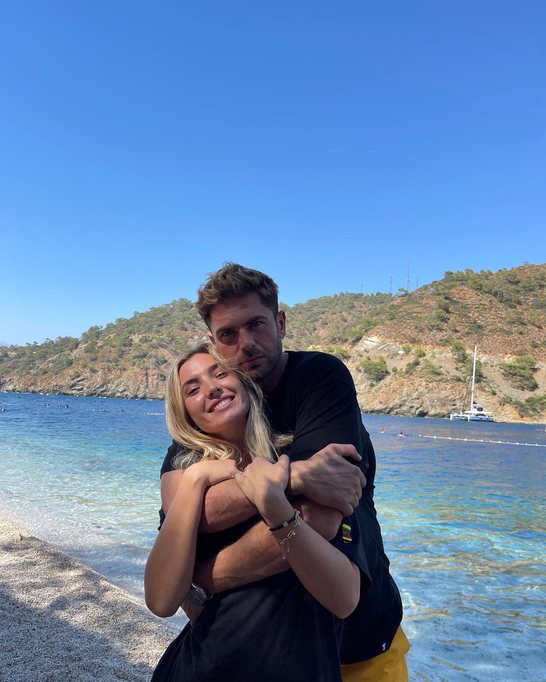 Survivor aşıkları sonunda yüzük taktı! 8