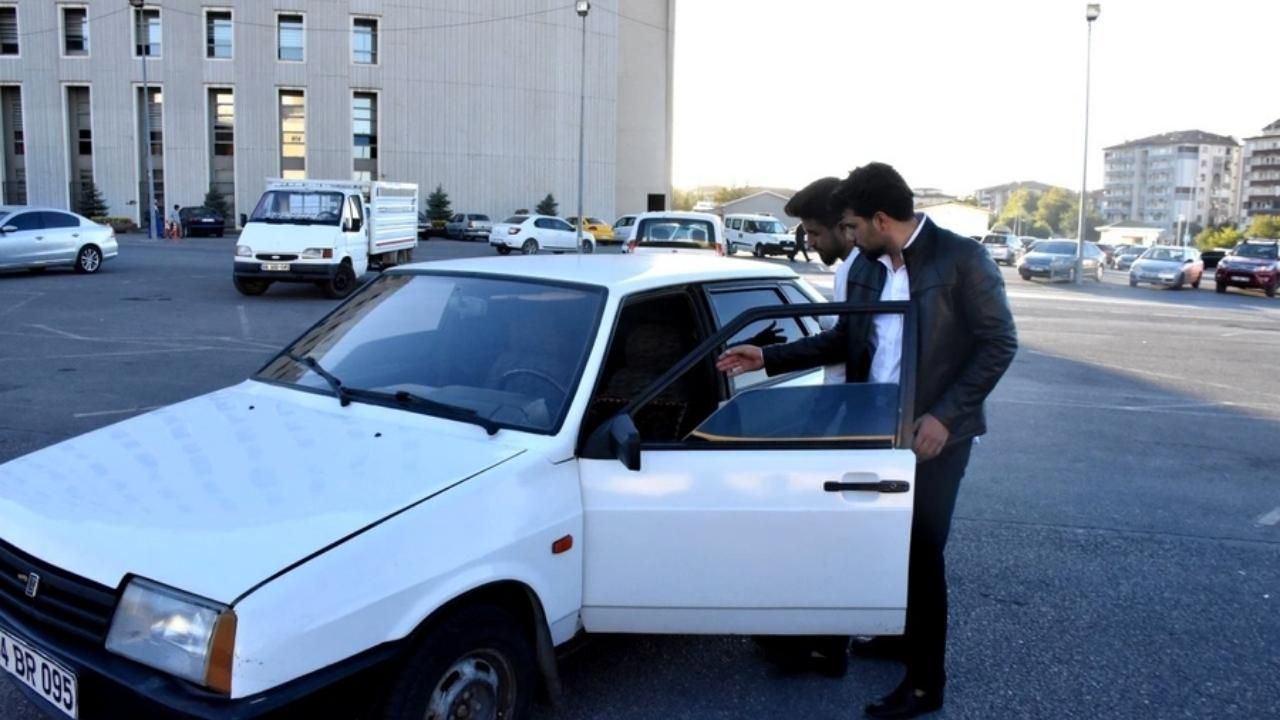 Telefonu getir, arabayı götür! 3